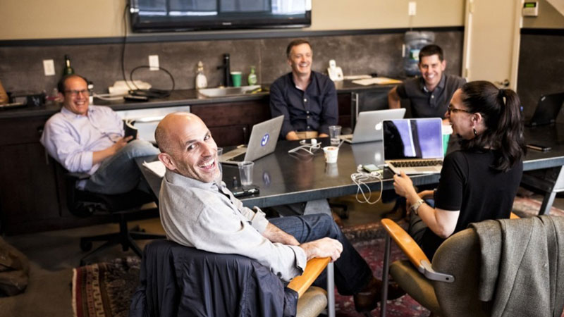 Амжилтанд хүрсэн хүмүүс 22 насандаа юу ухаарсан бэ